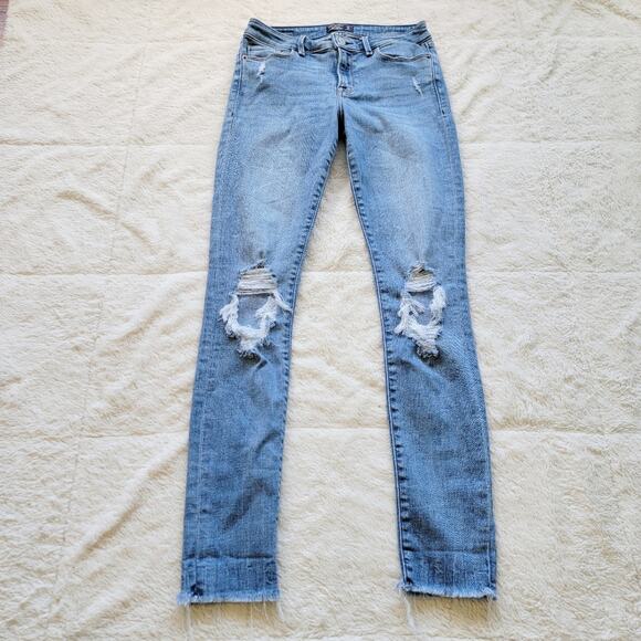 A&F Harper Low Rise Distressed Super Skinny Jeans - Picture 2 of 5